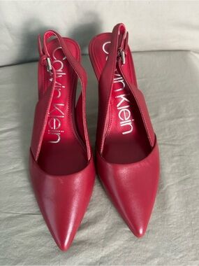 Calvin Klein Red Peep Toe Dress Sandals NWOB Size 5.5M